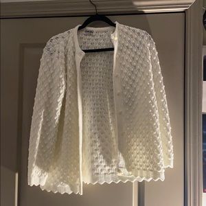White Shaw sweater !!
